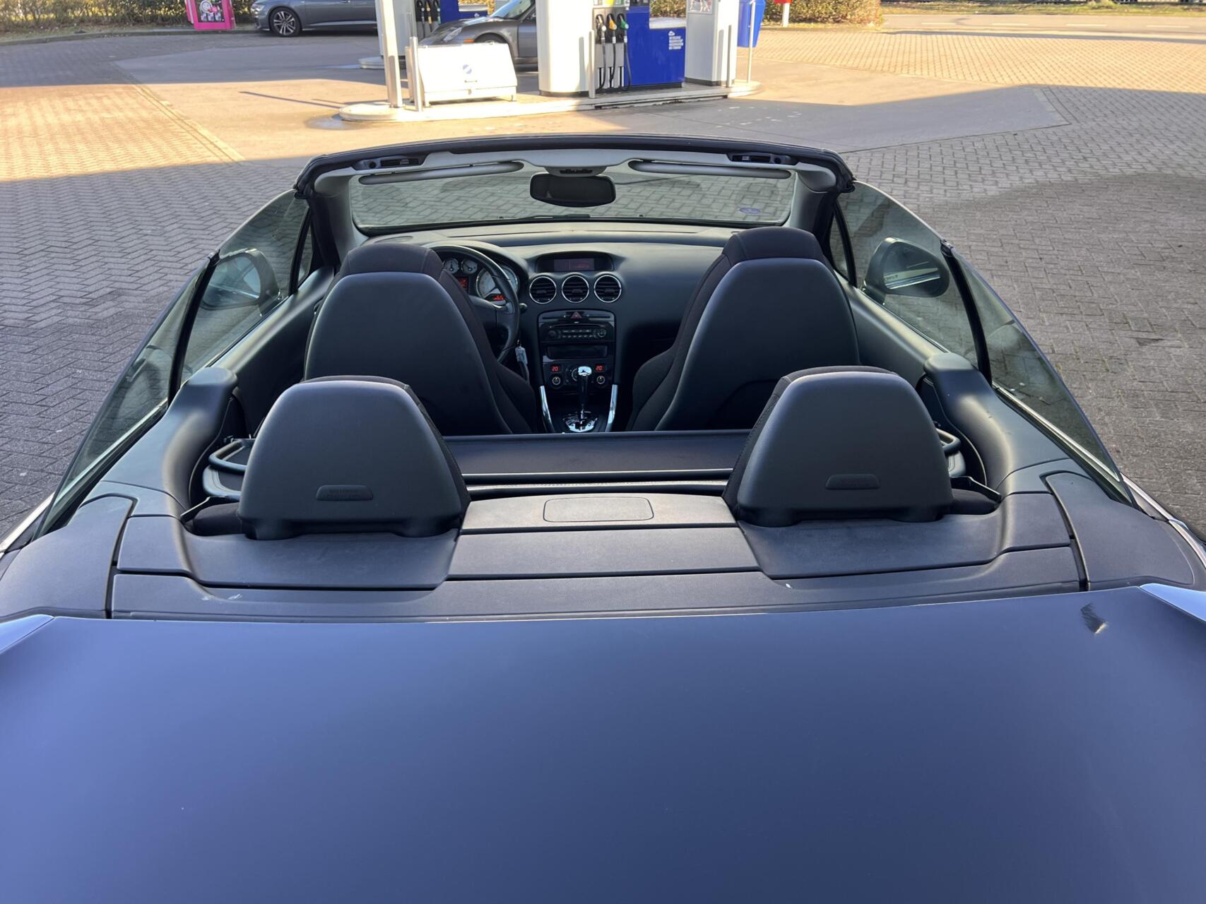Foto van Peugeot 308 CC