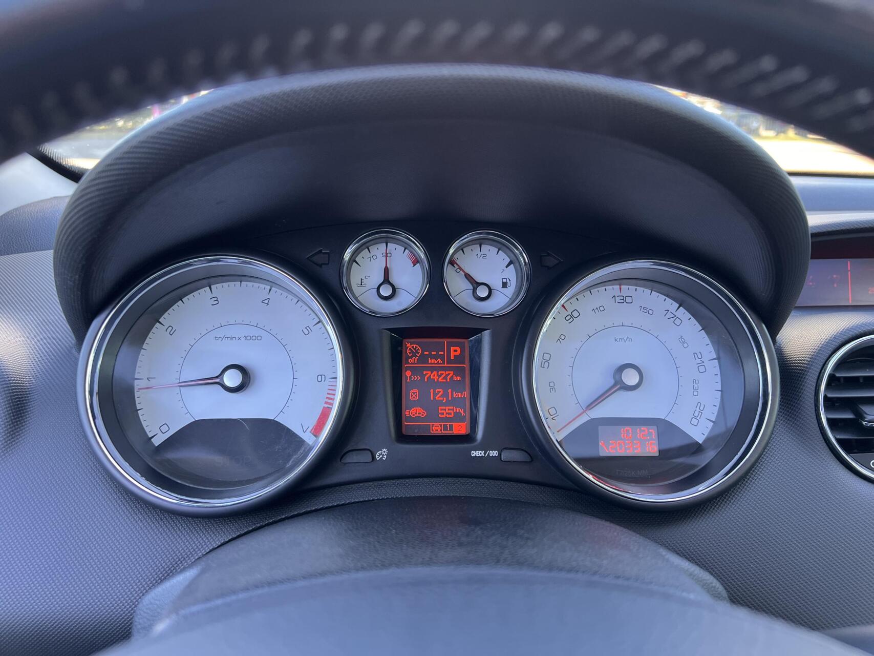 Foto van Peugeot 308 CC
