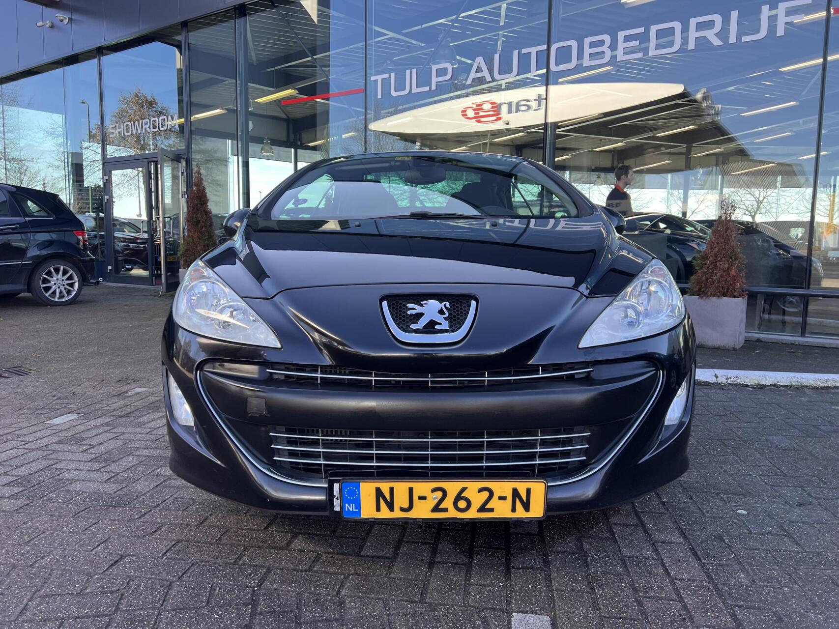 Foto van Peugeot 308 CC