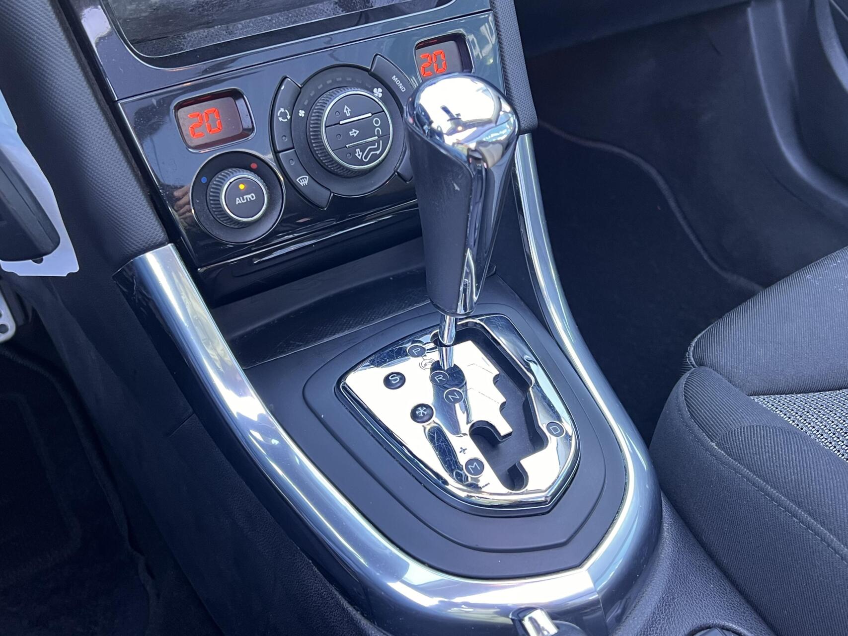 Foto van Peugeot 308 CC