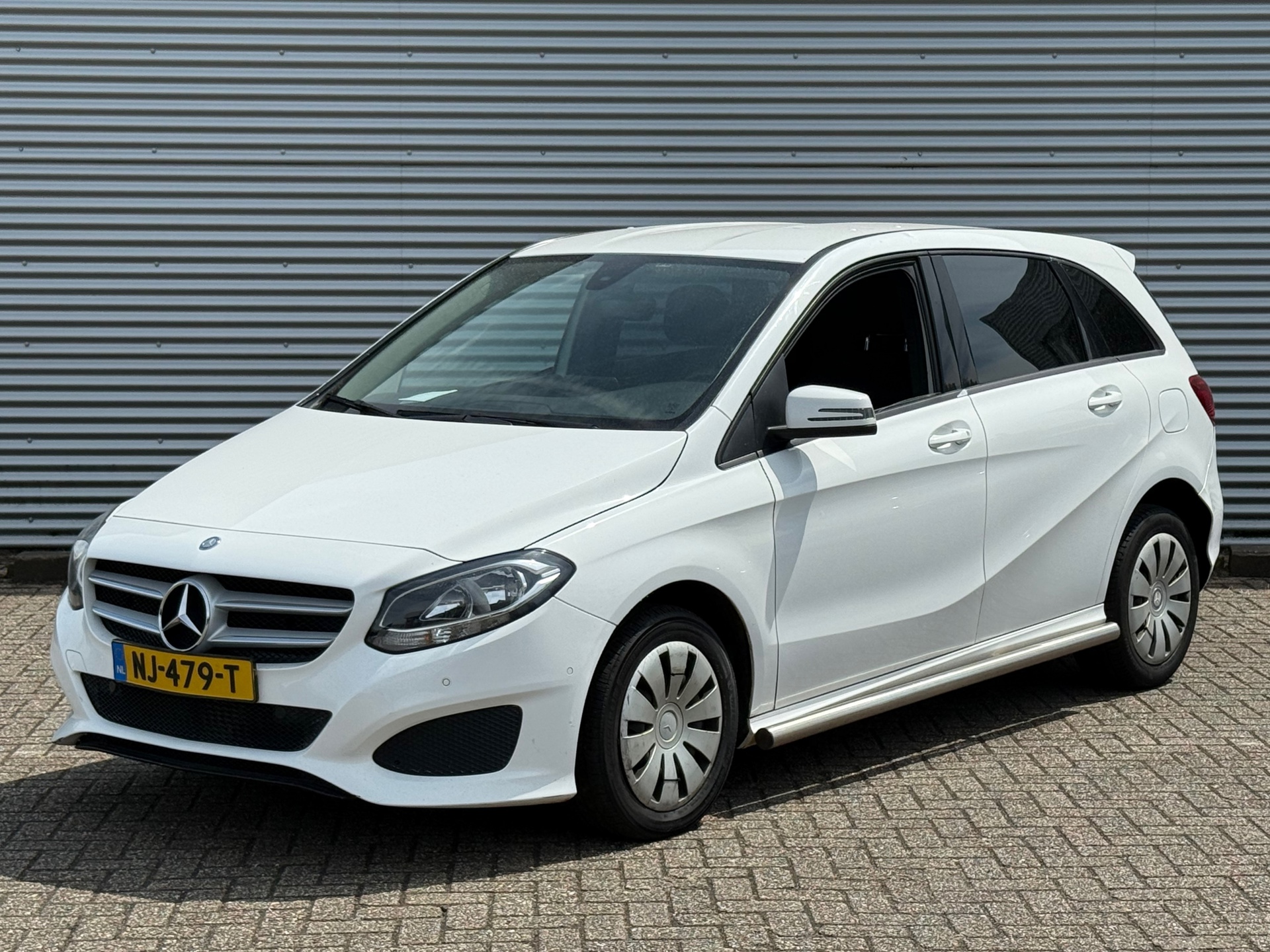 Foto van Mercedes-Benz B 220 D