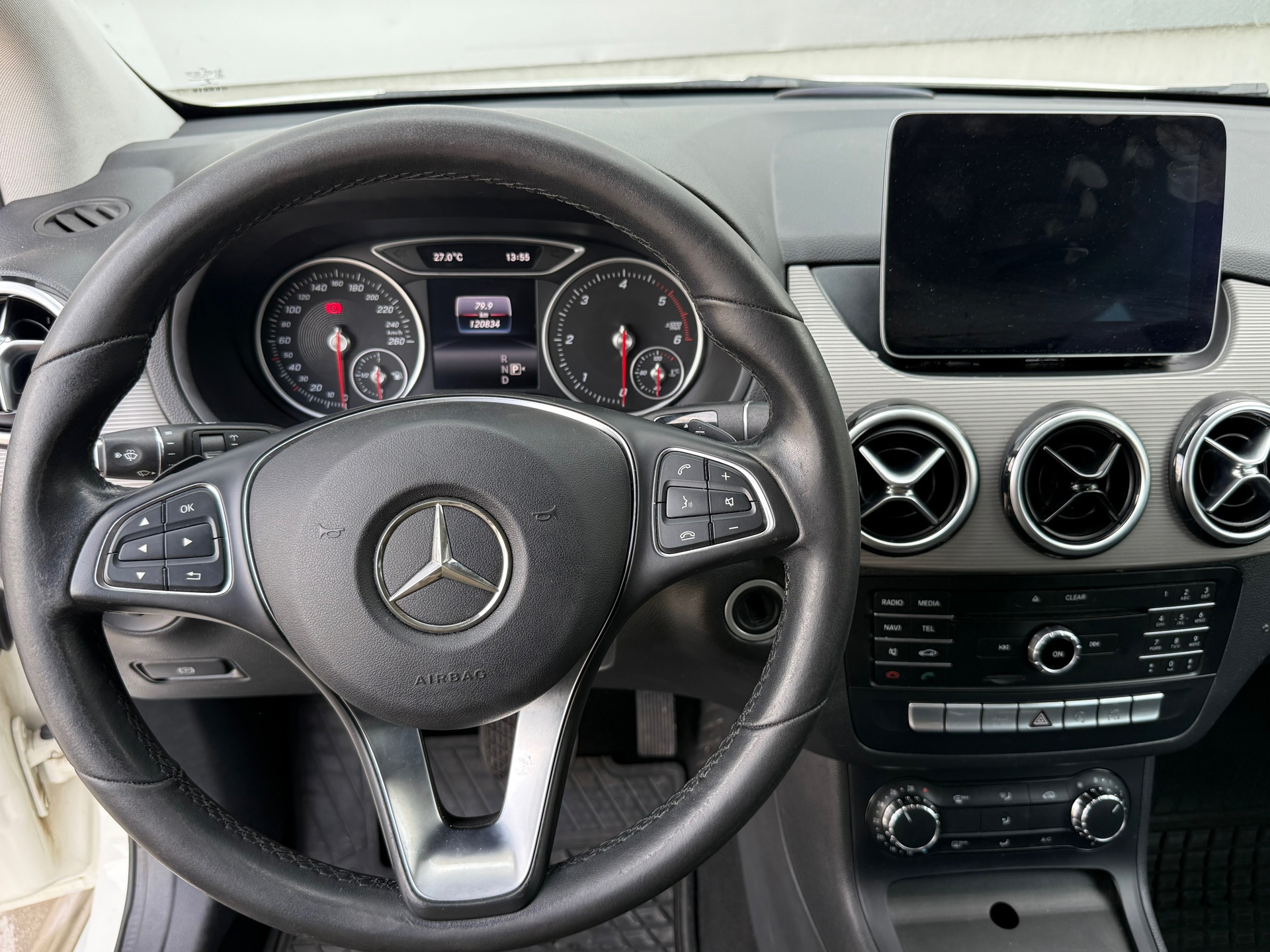 Foto van Mercedes-Benz B 220 D