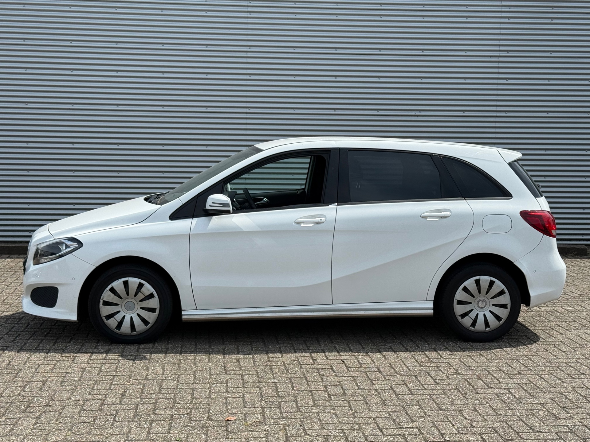 Foto van Mercedes-Benz B 220 D