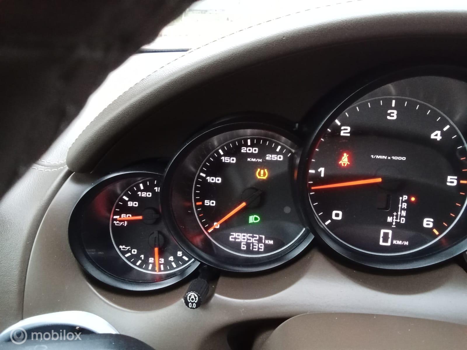 Foto van Porsche Cayenne Diesel