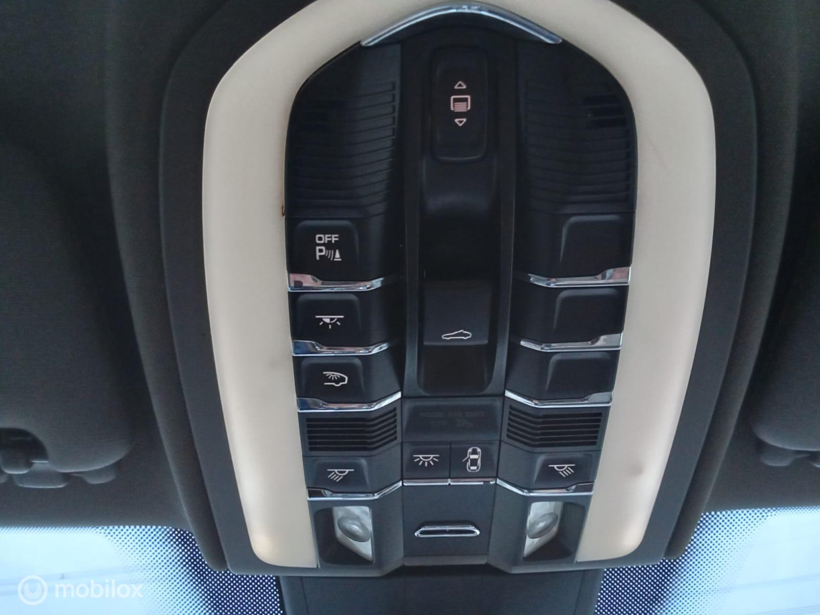 Foto van Porsche Cayenne Diesel