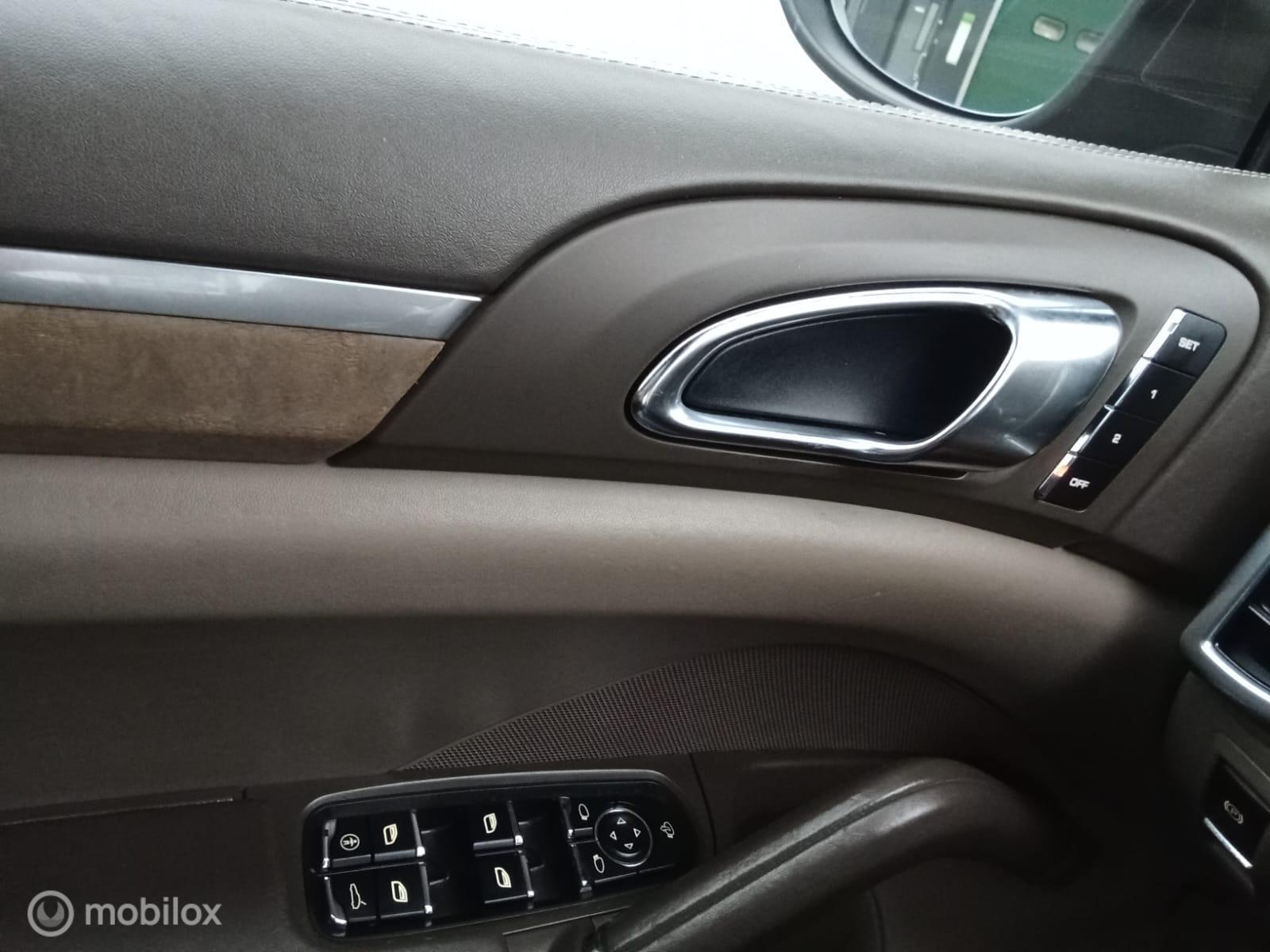 Foto van Porsche Cayenne Diesel