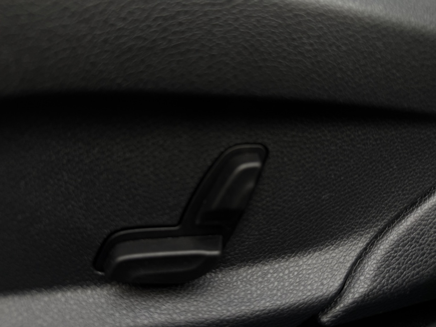 Foto van Mercedes-Benz C 200
