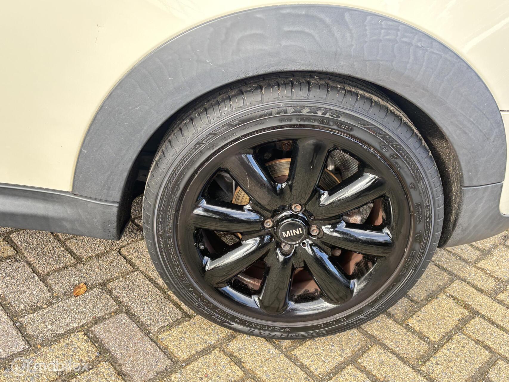 Foto van Mini Cooper S Clubman