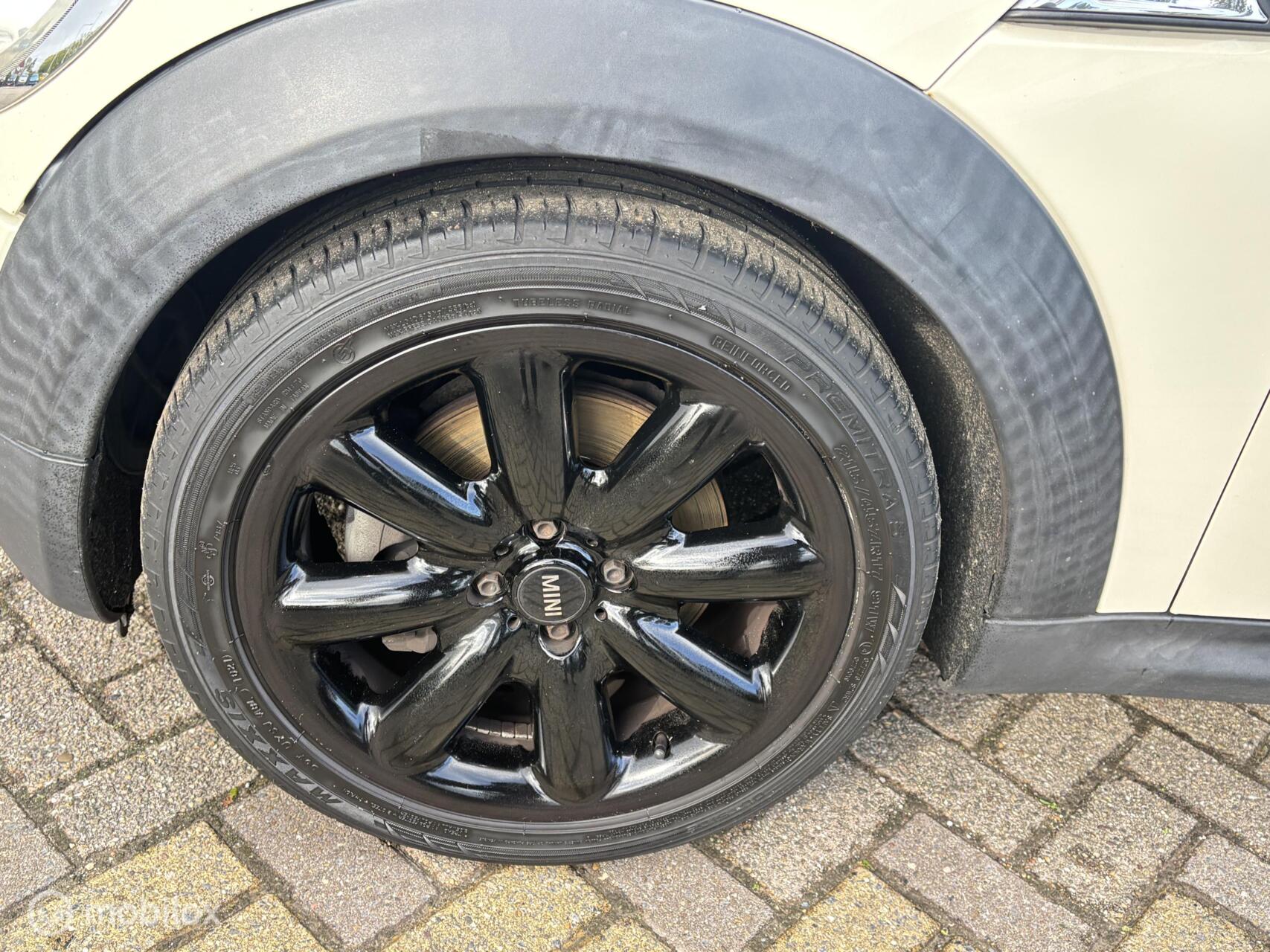 Foto van Mini Cooper S Clubman