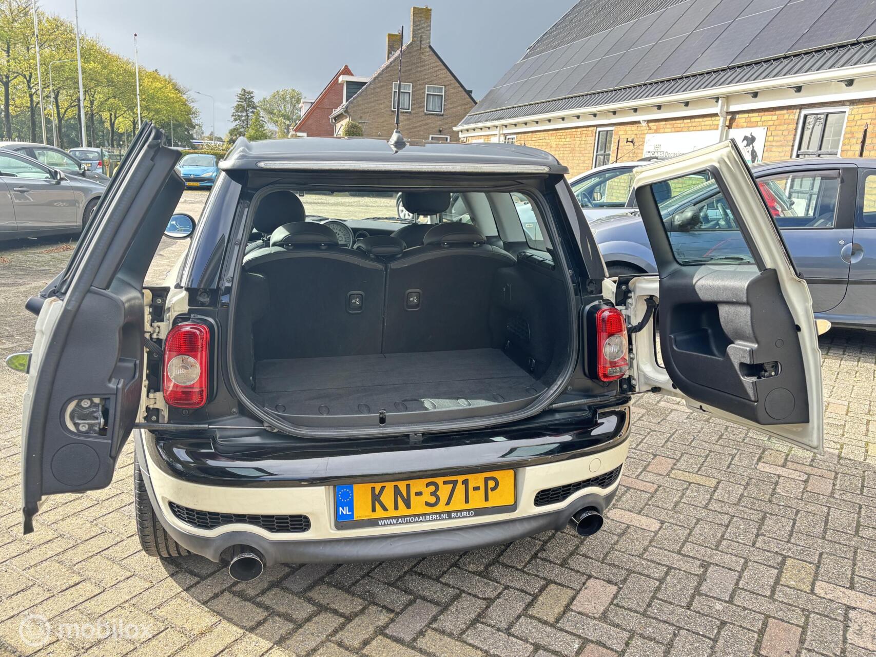 Foto van Mini Cooper S Clubman