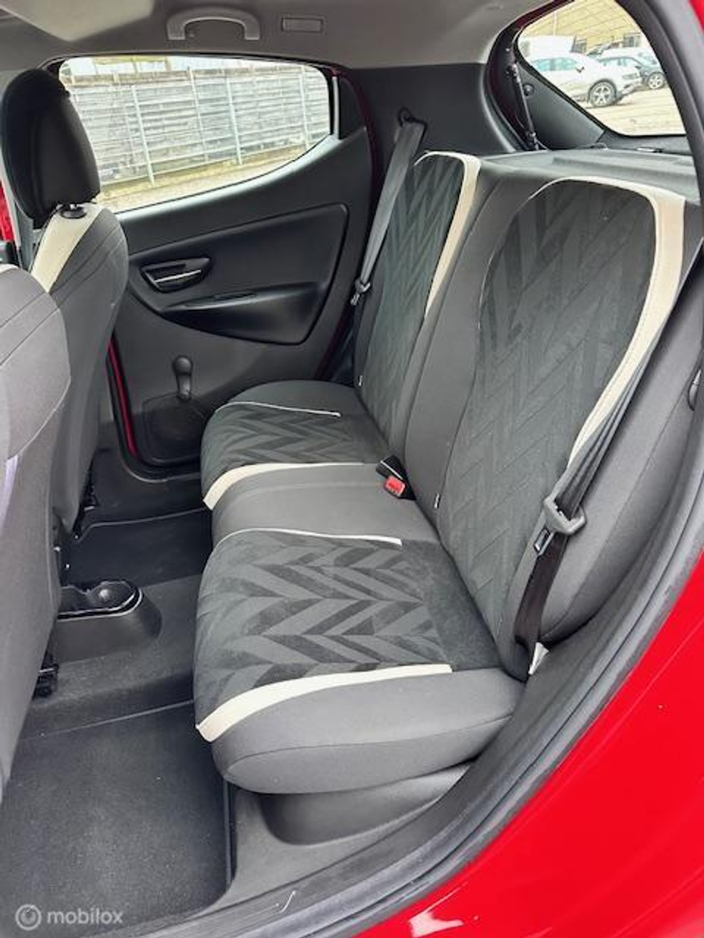 Foto van Lancia Ypsilon
