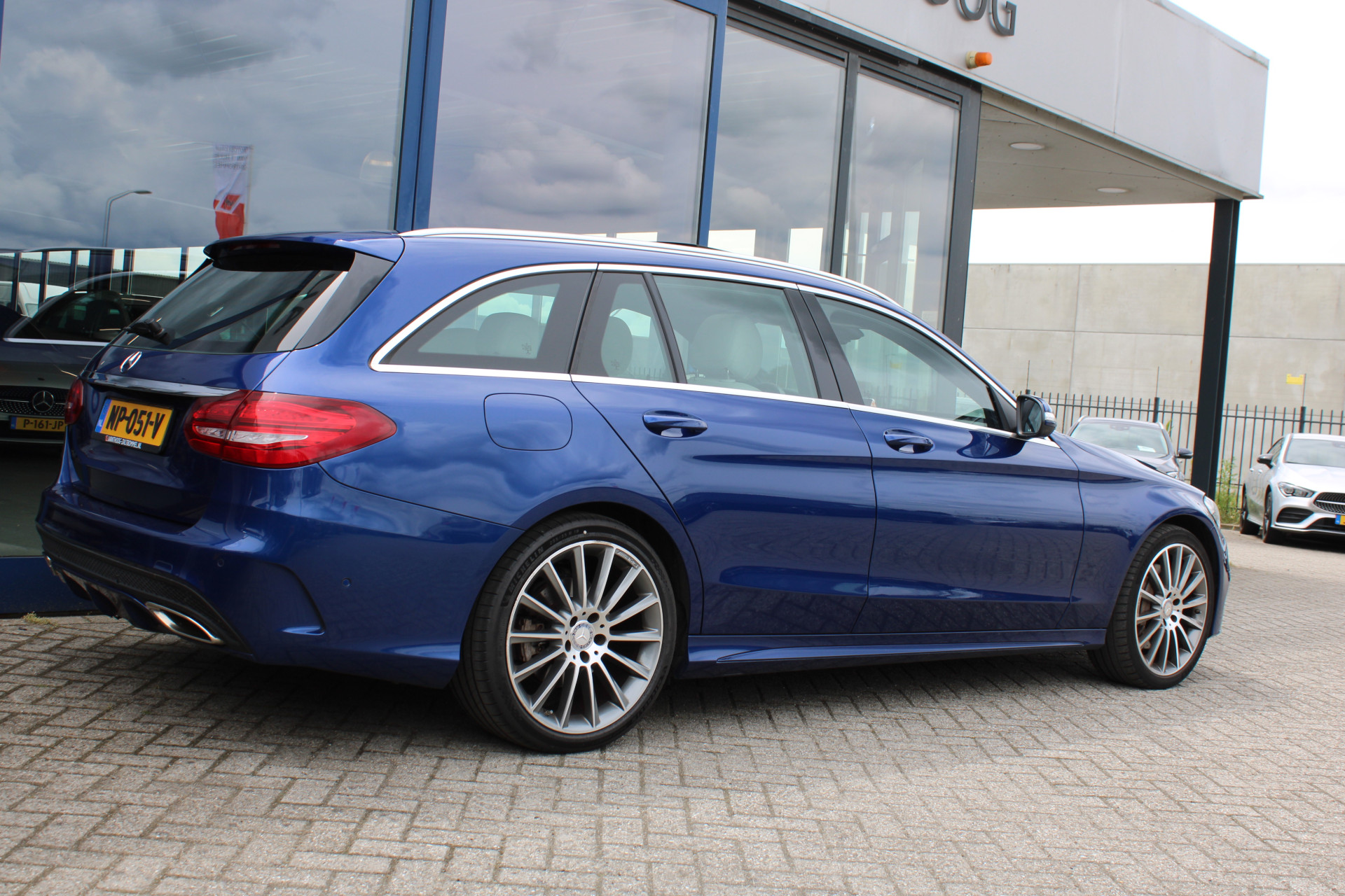 Foto van Mercedes-Benz C 400 4Matic