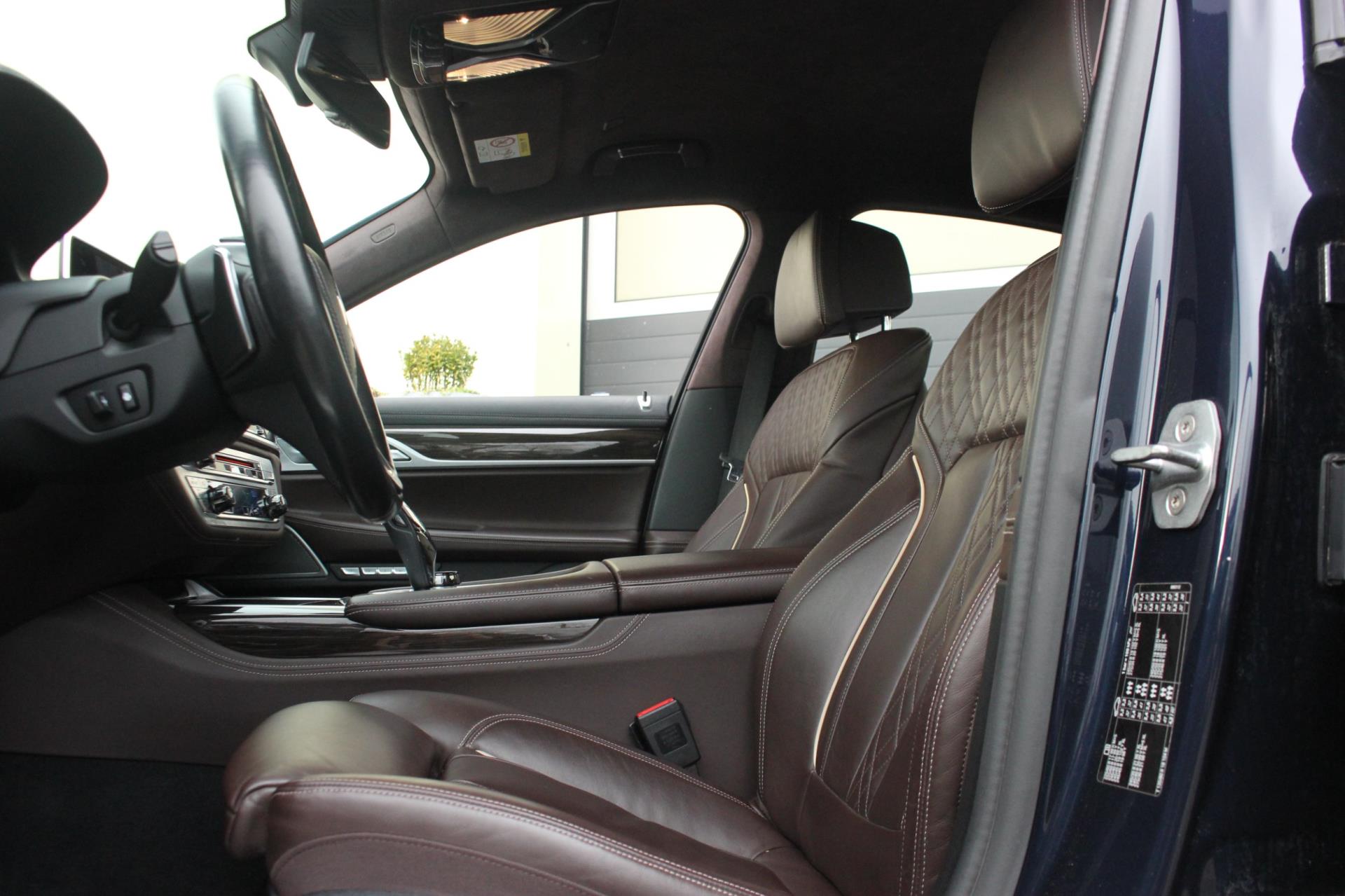 Foto van BMW 740i