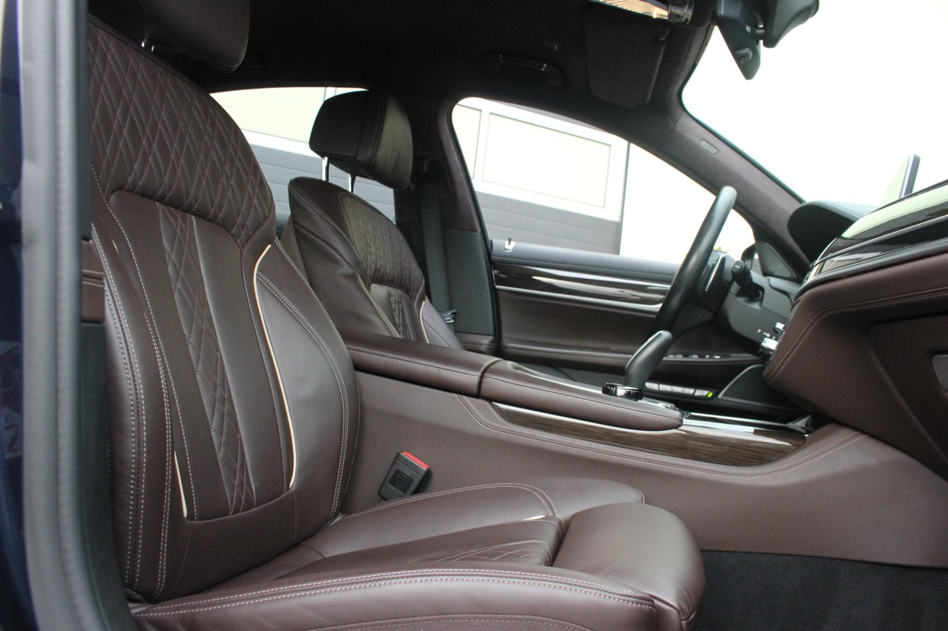 Foto van BMW 740i
