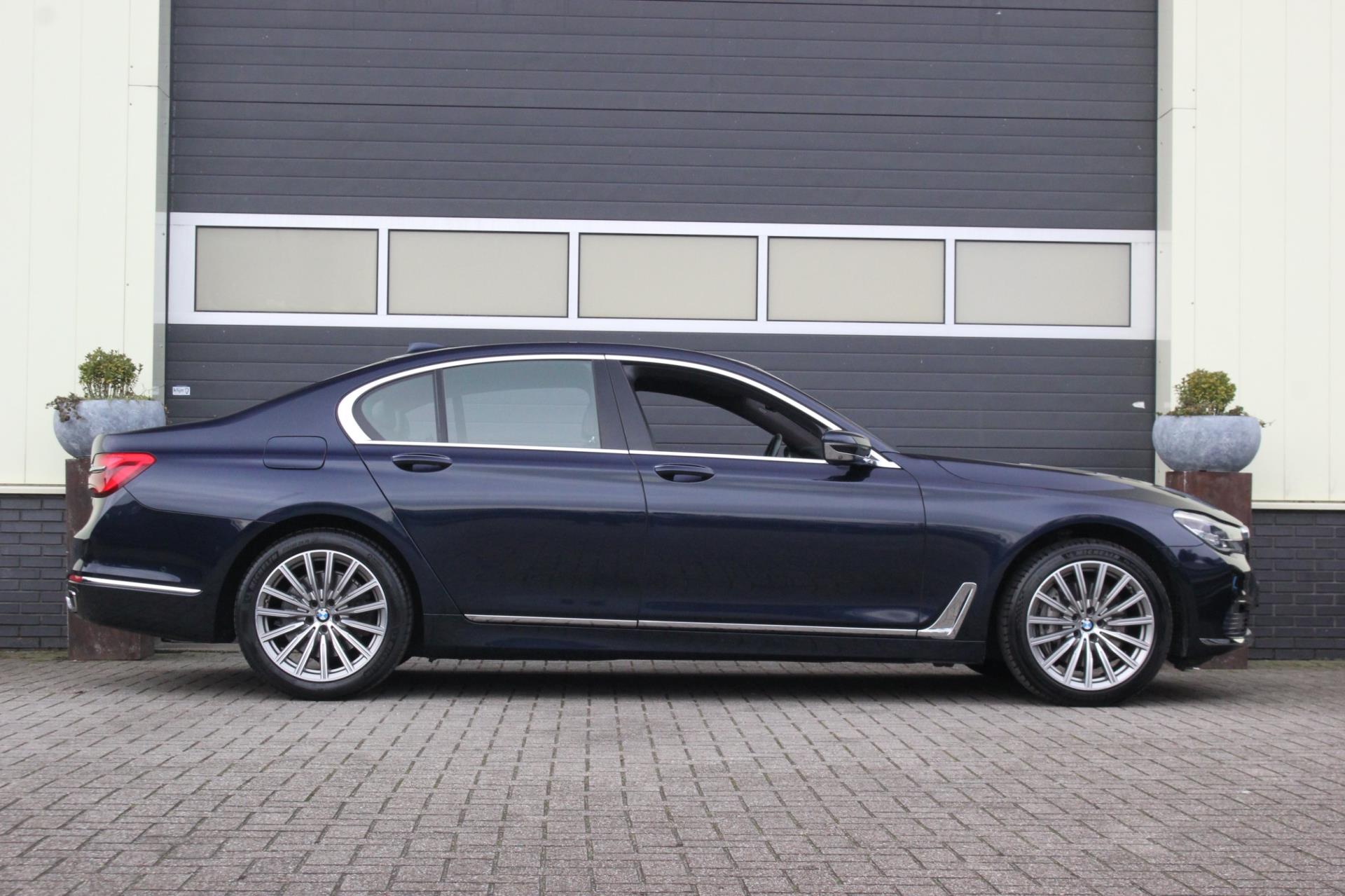 Foto van BMW 740i