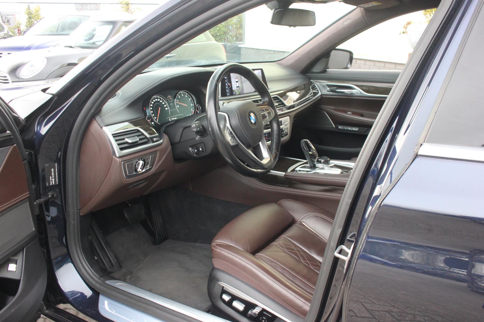 Foto van BMW 740i