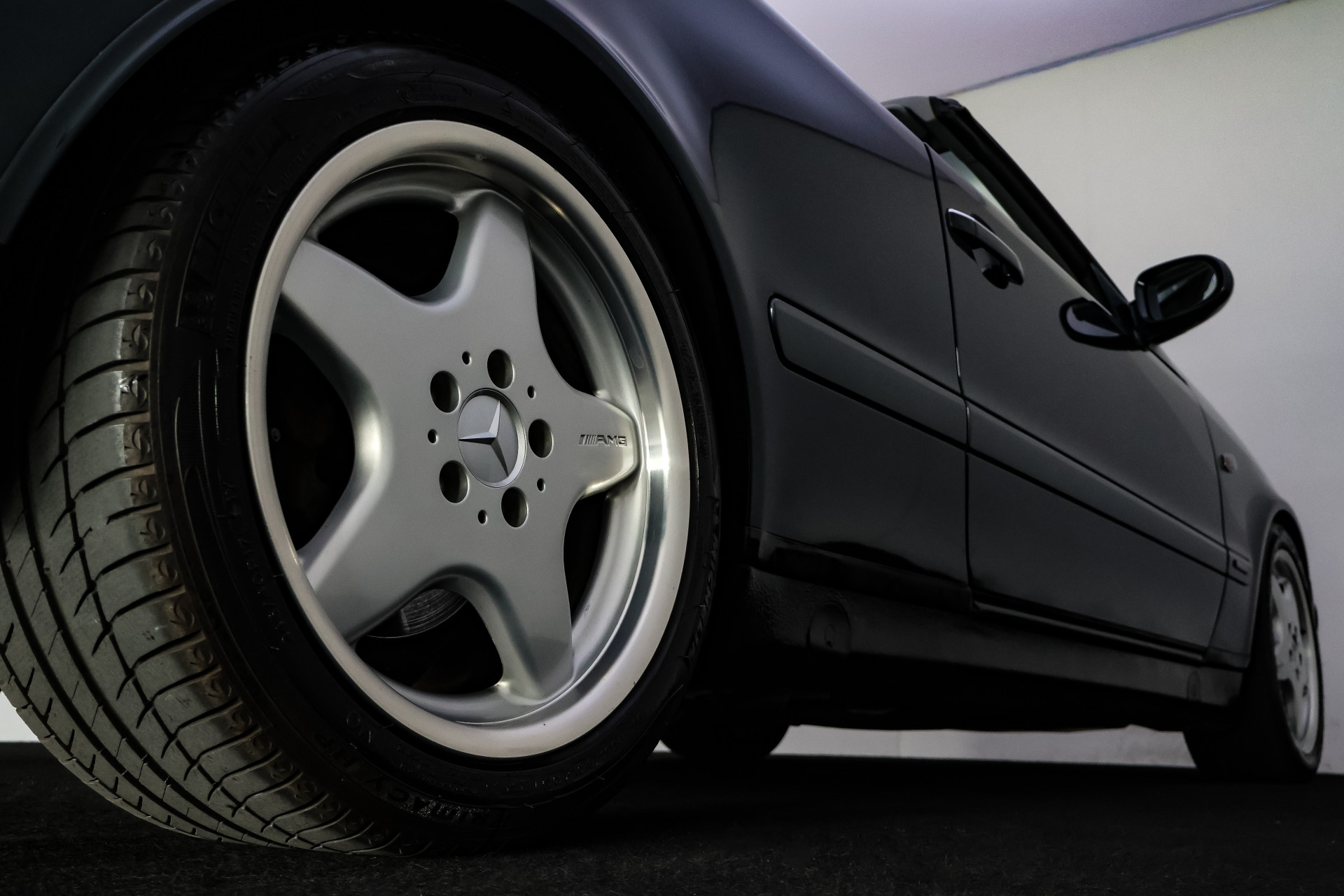 Foto van Mercedes-Benz CLK 230 Kompressor