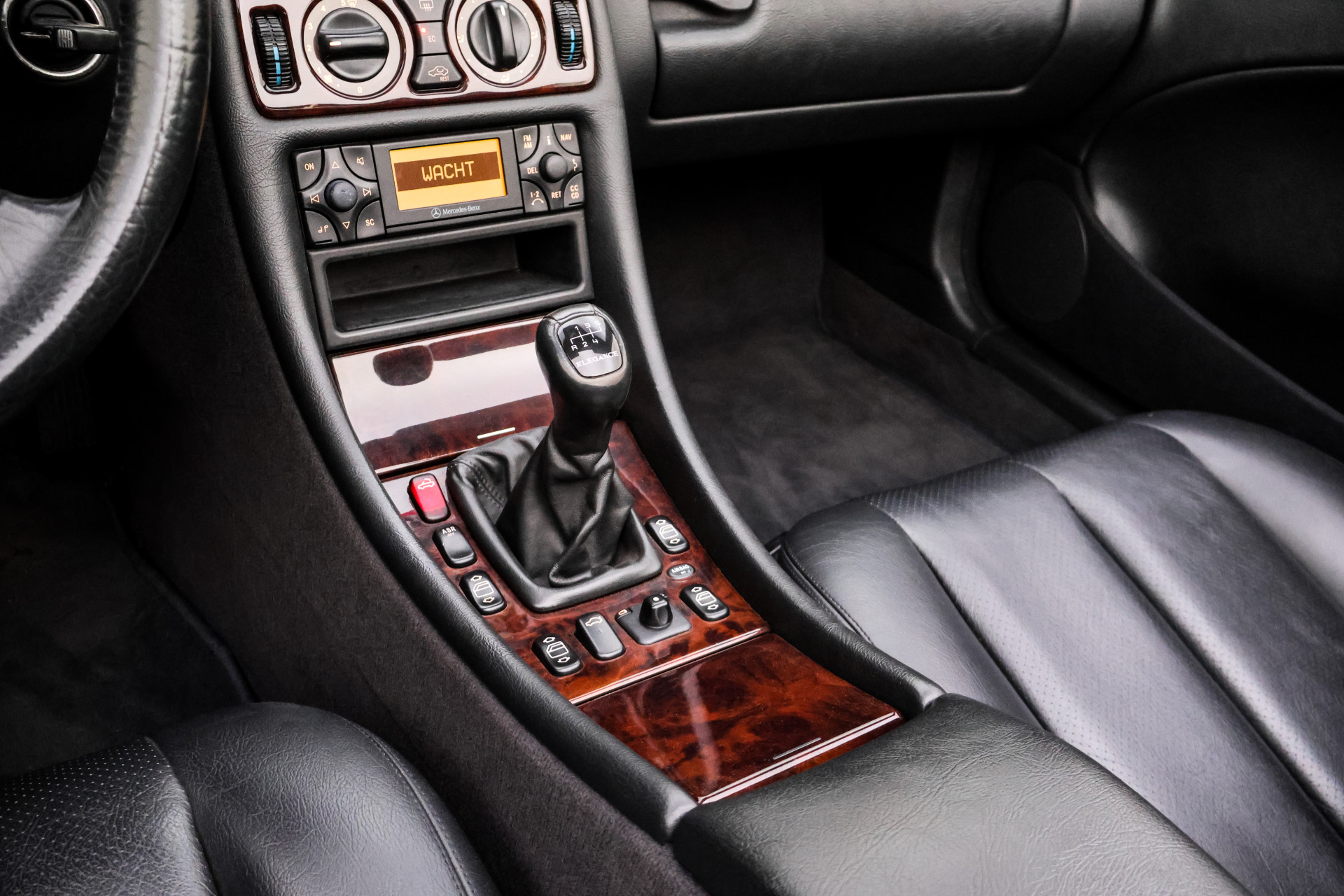 Foto van Mercedes-Benz CLK 230 Kompressor