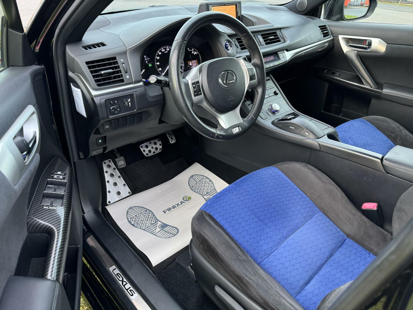 Foto van Lexus CT