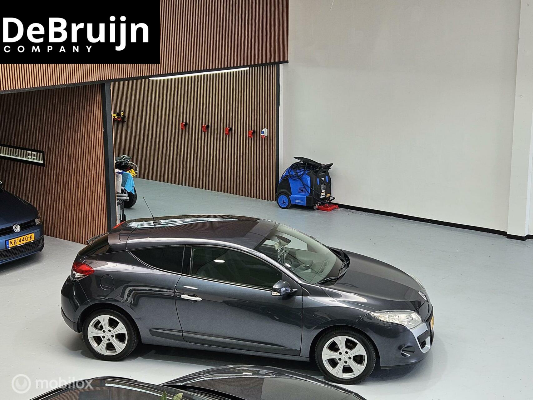 Foto van Renault Megane Coupé