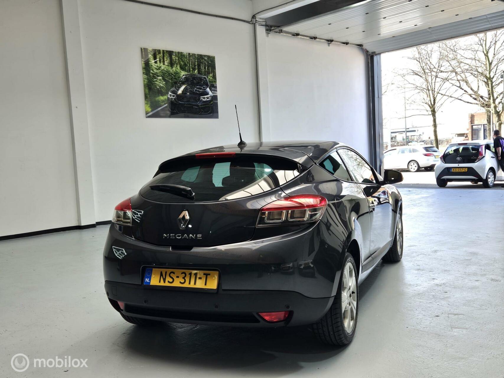 Foto van Renault Megane Coupé