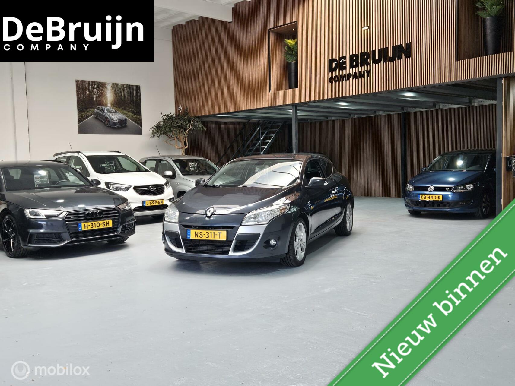 Renault Megane Coupé 1.4TCe131pk/6bak/navi/clima/pdc/lm-velg 2011 - voorkant