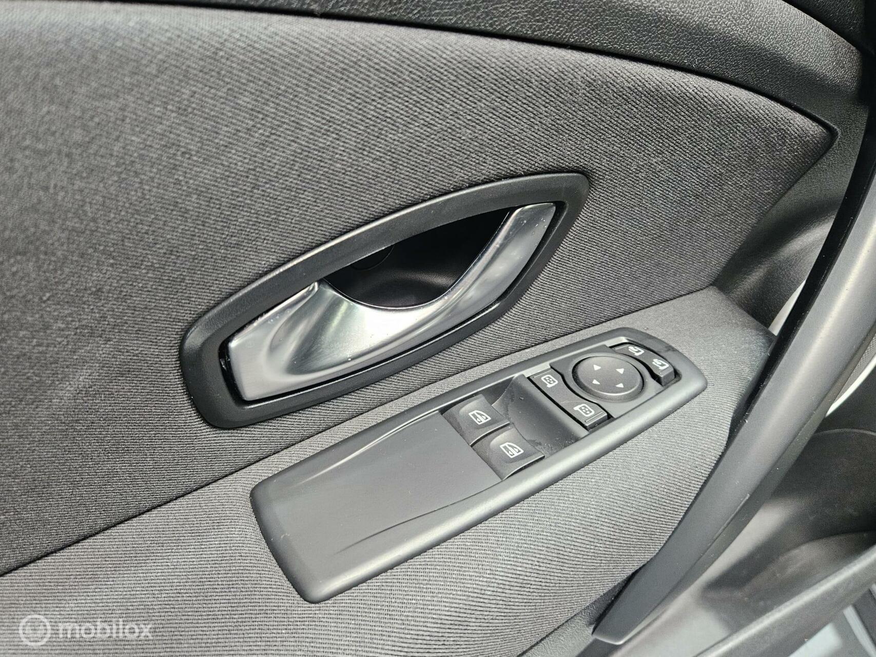 Foto van Renault Megane Coupé