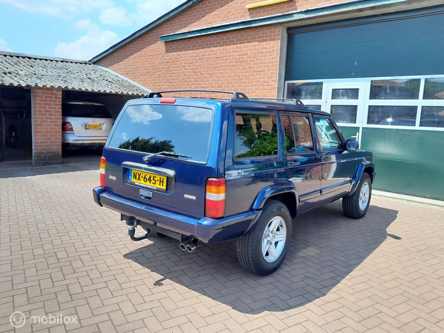 Foto van Jeep Cherokee