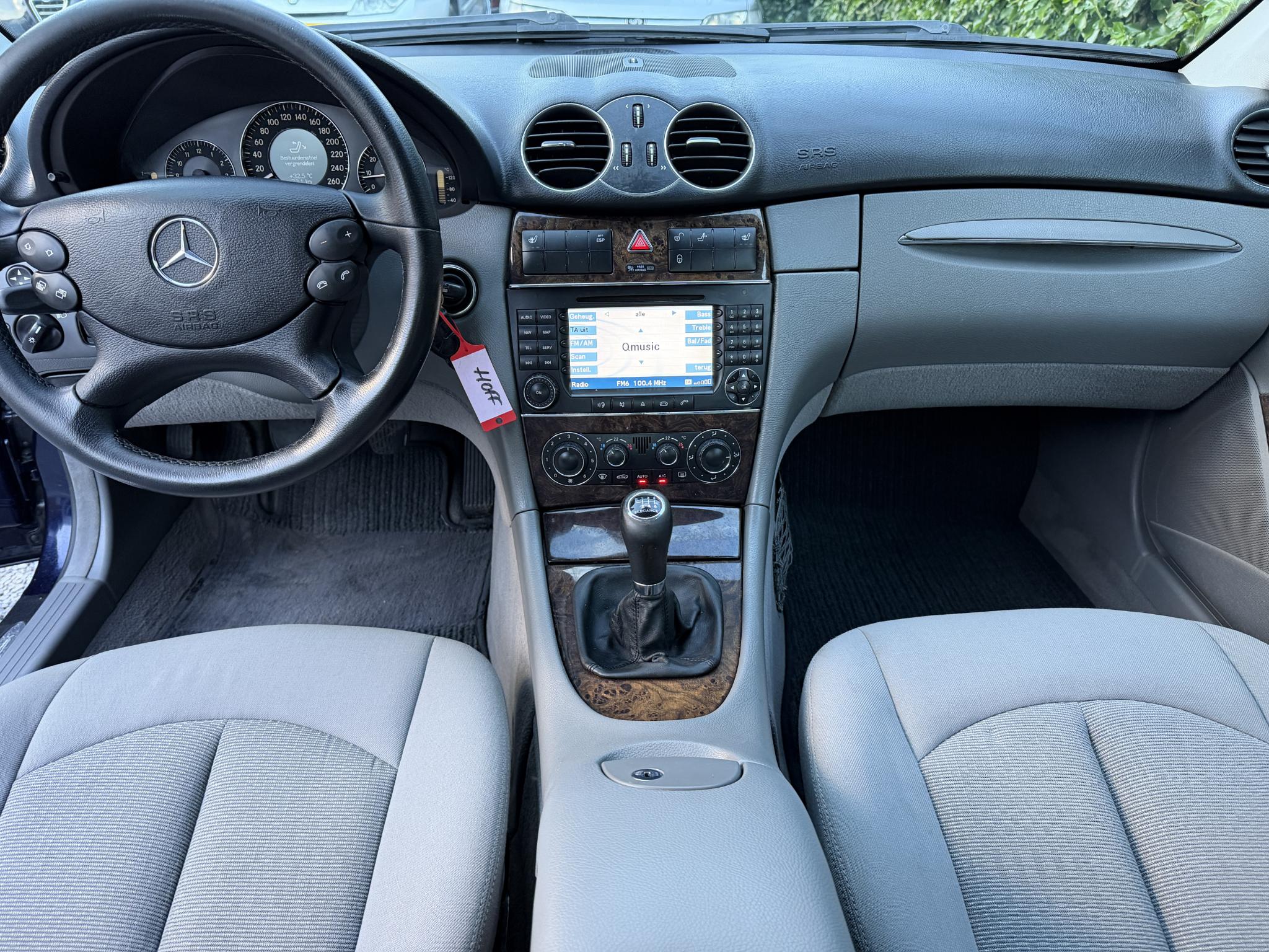 Foto van Mercedes-Benz CLK 280