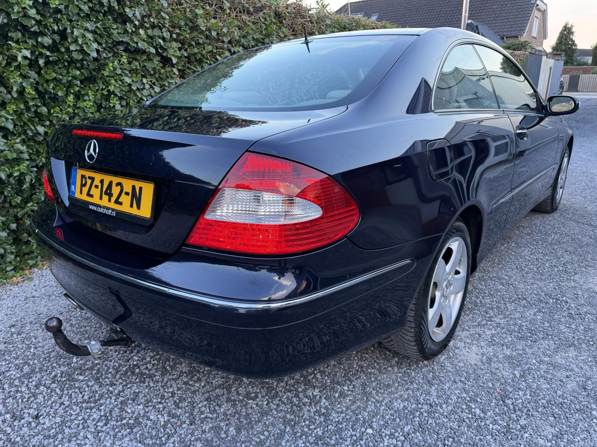 Foto van Mercedes-Benz CLK 280