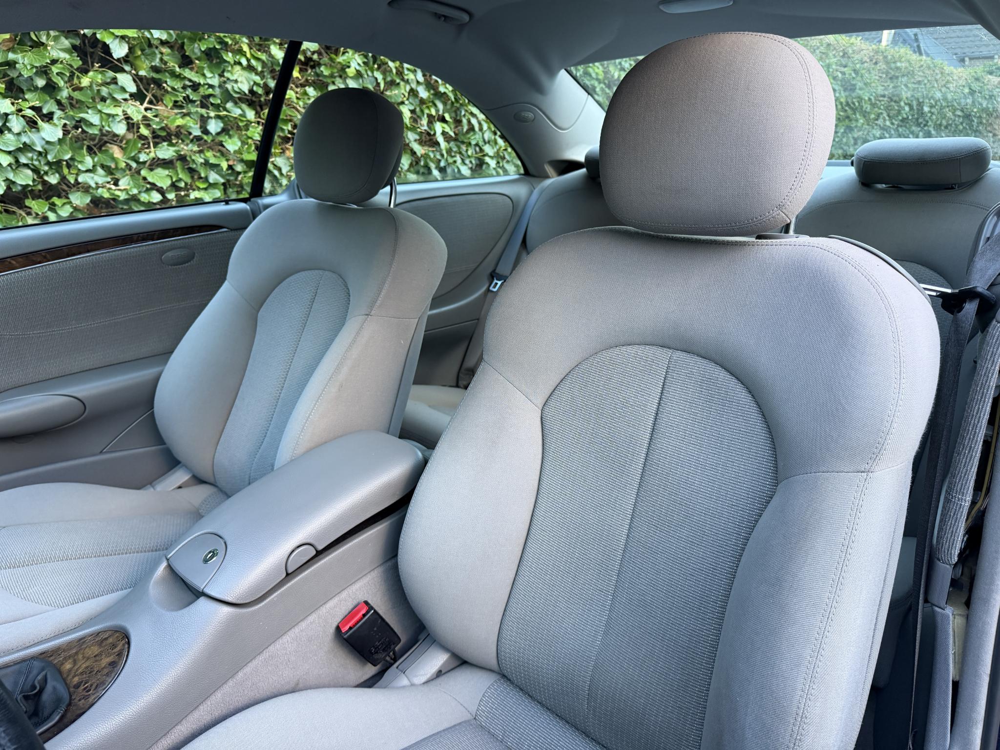 Foto van Mercedes-Benz CLK 280