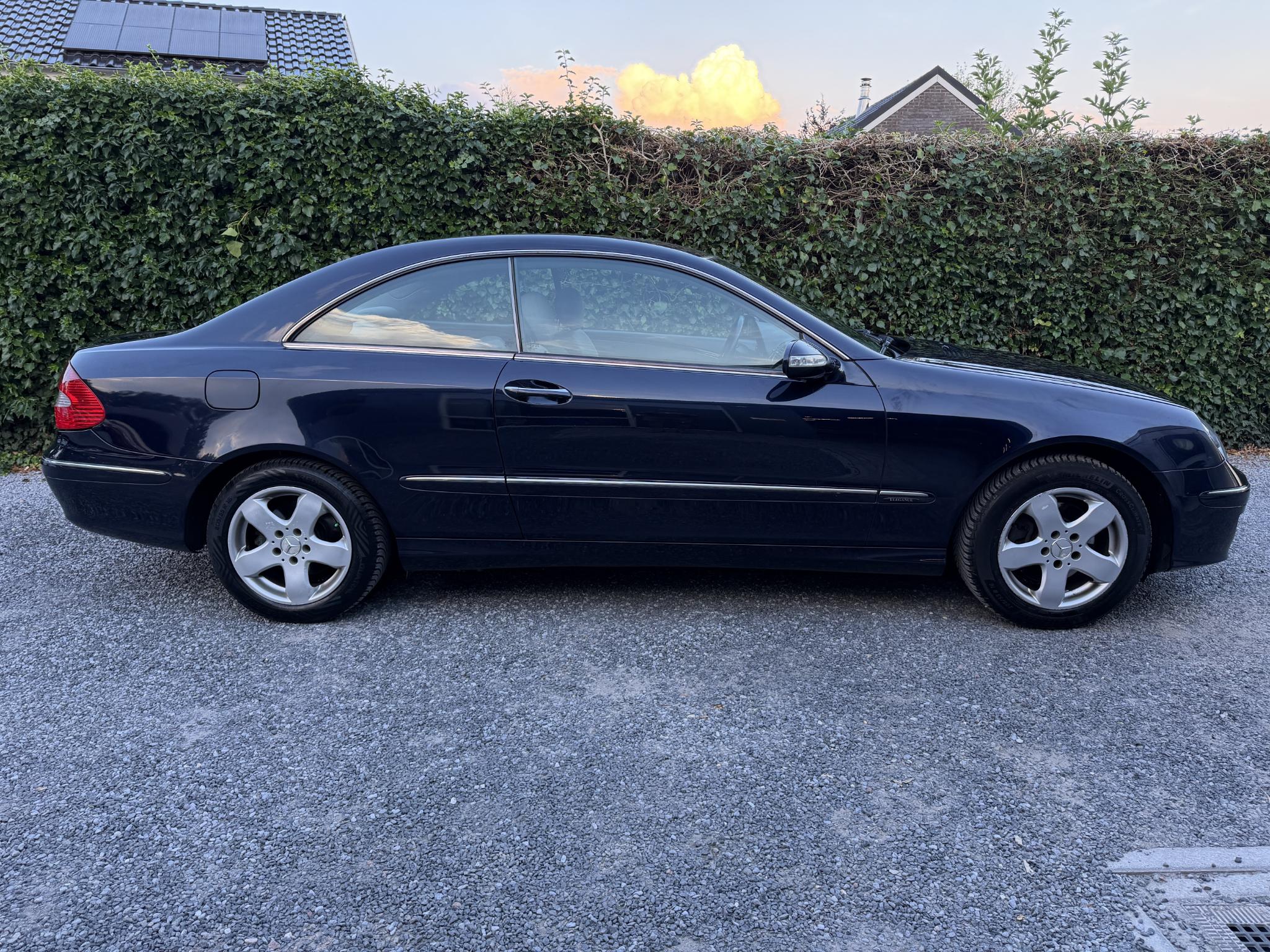 Foto van Mercedes-Benz CLK 280