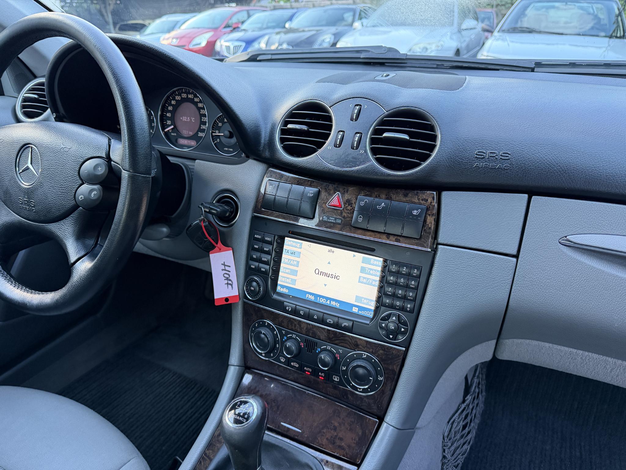 Foto van Mercedes-Benz CLK 280