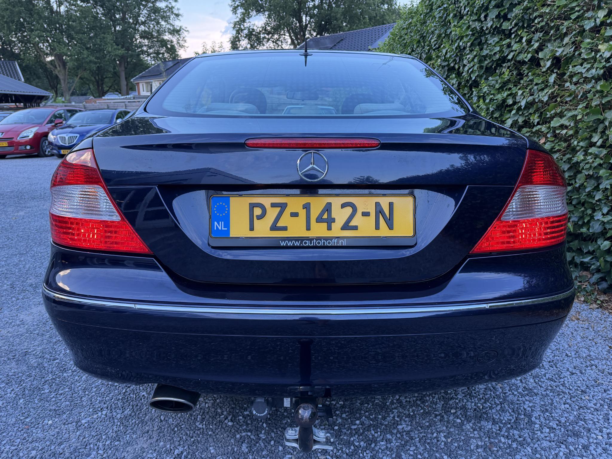 Foto van Mercedes-Benz CLK 280