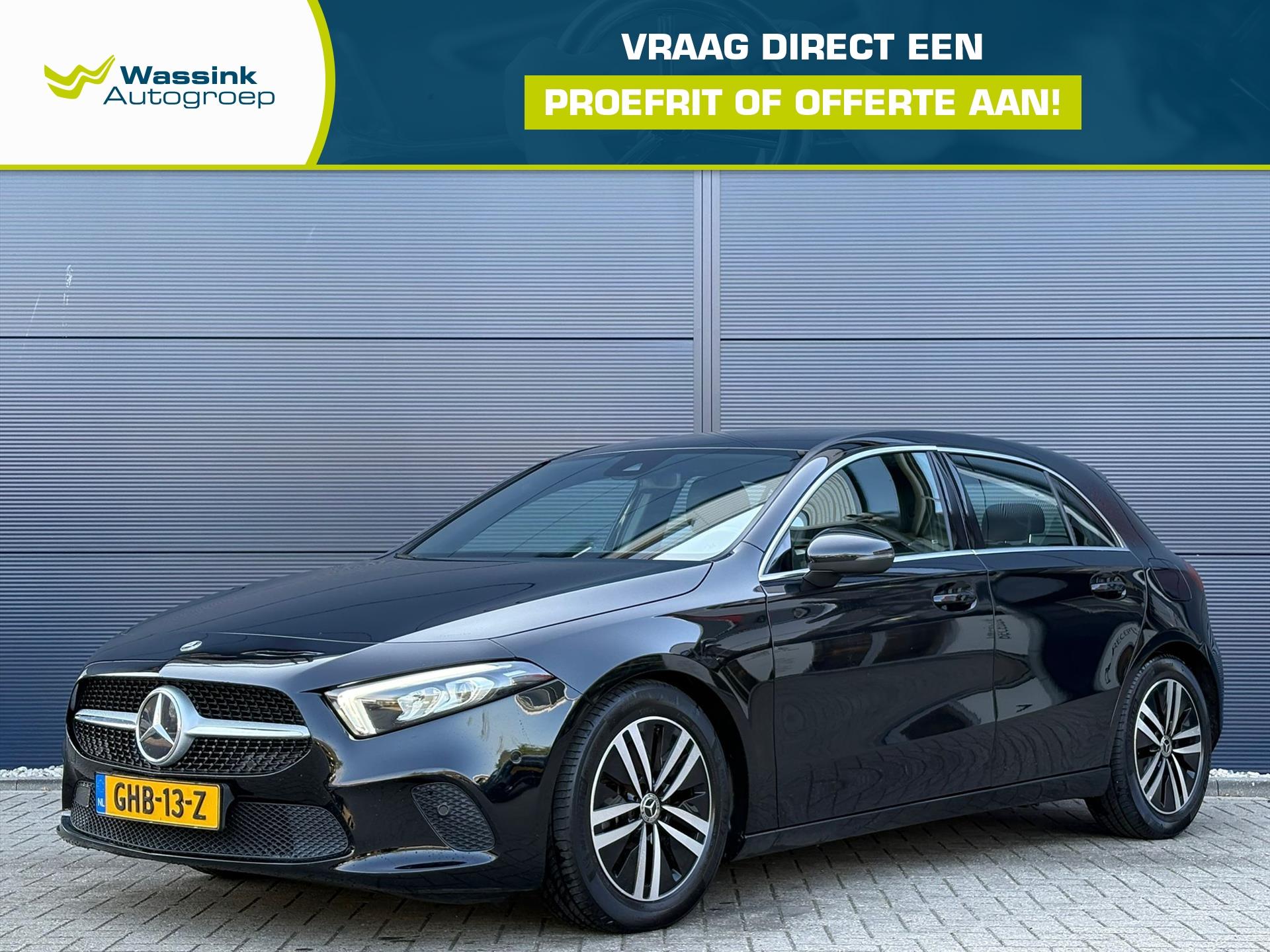 Mercedes-Benz A-klasse 200 Business Solution AMG 2021 - voorkant