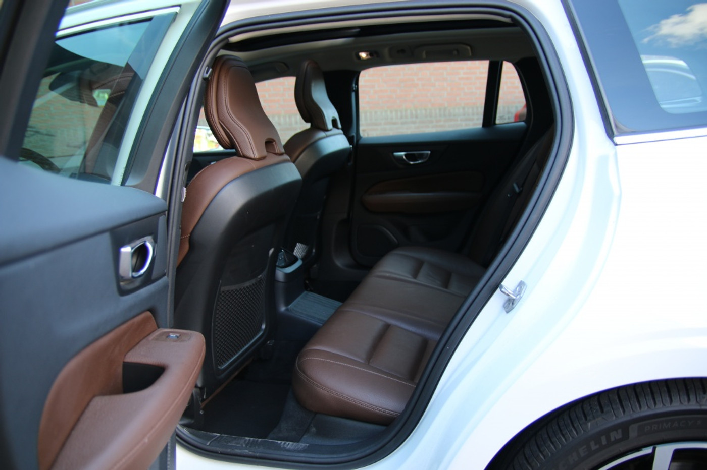 Foto van Volvo V60 T6 Twin Engine