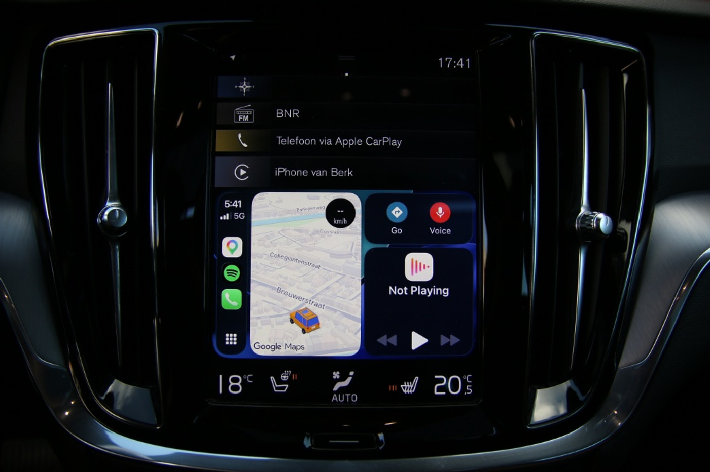 Foto van Volvo V60 T6 Twin Engine