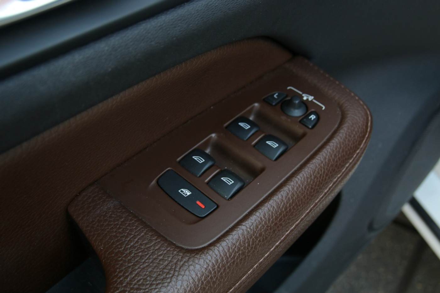Foto van Volvo V60 T6 Twin Engine