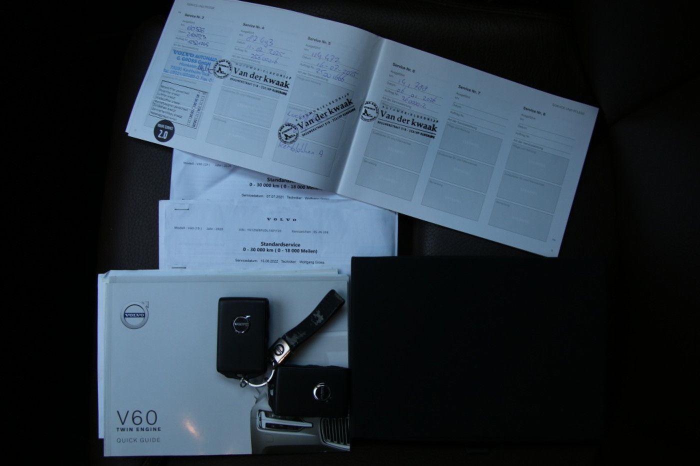 Foto van Volvo V60 T6 Twin Engine