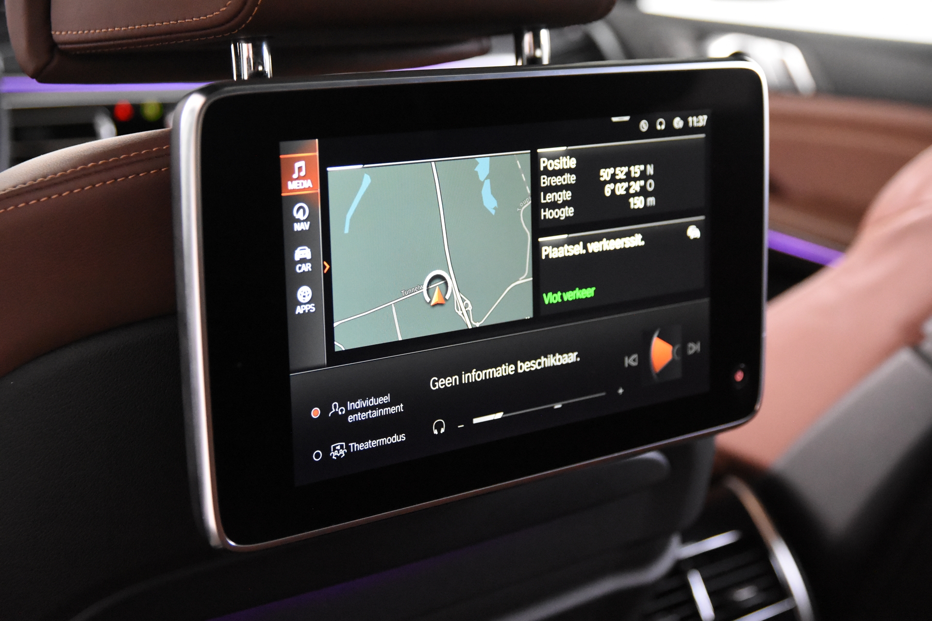Foto van BMW X5 M50i