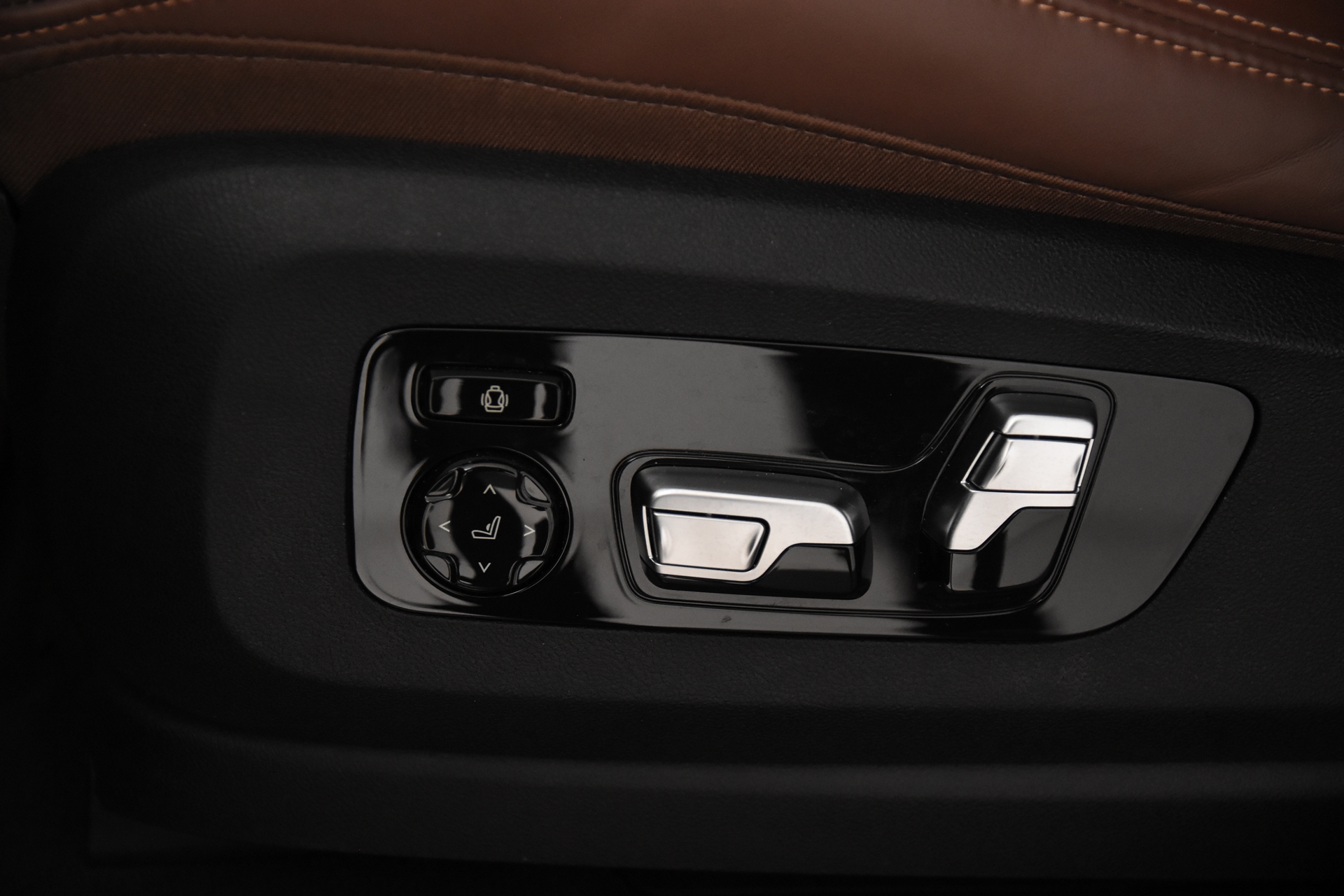 Foto van BMW X5 M50i
