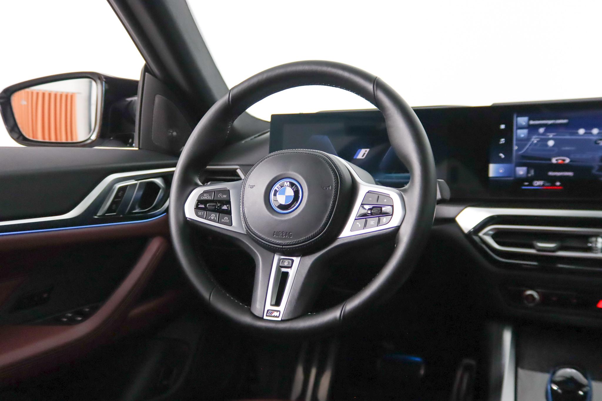 Foto van BMW I4 M50
