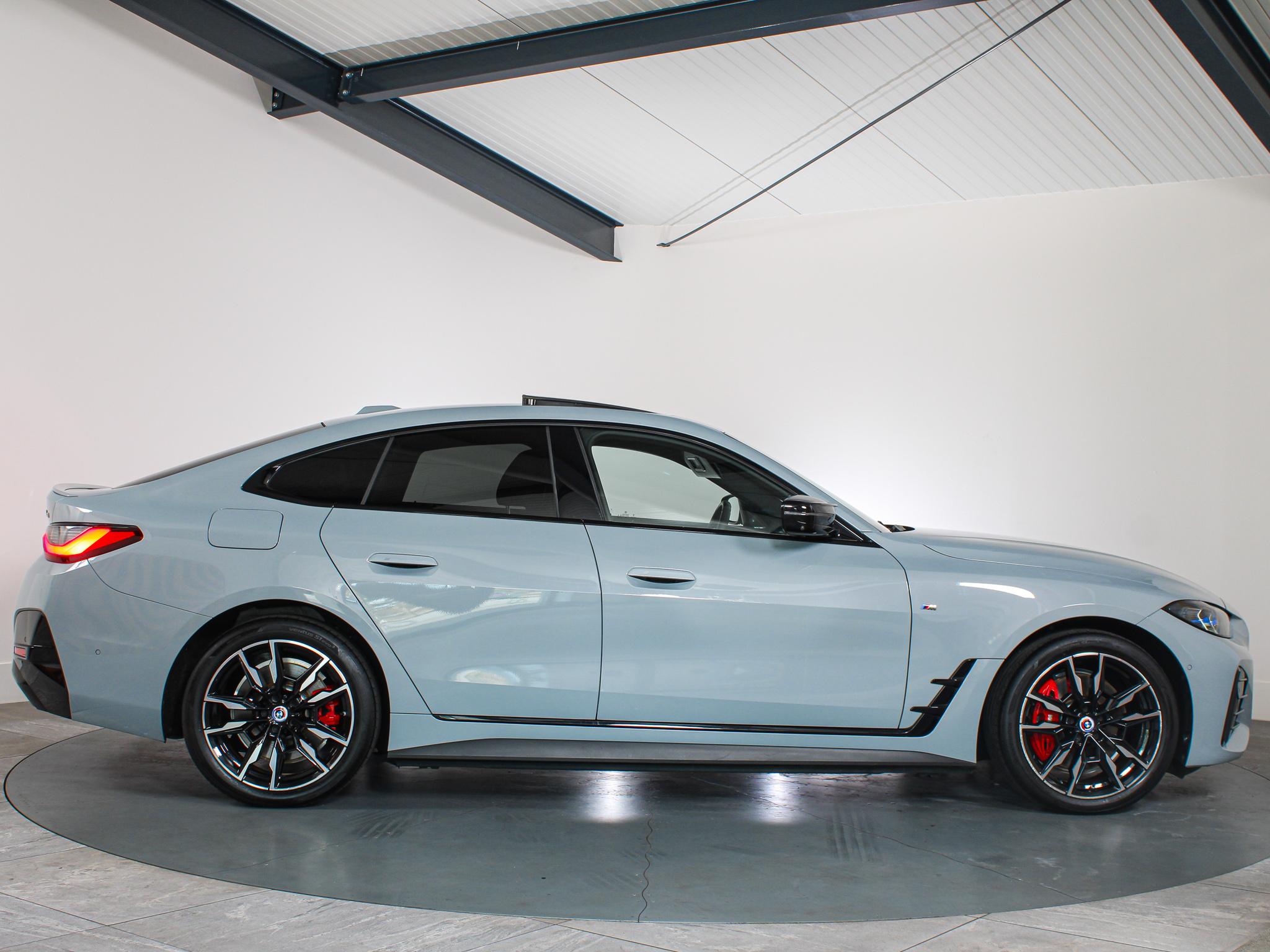 Foto van BMW I4 M50