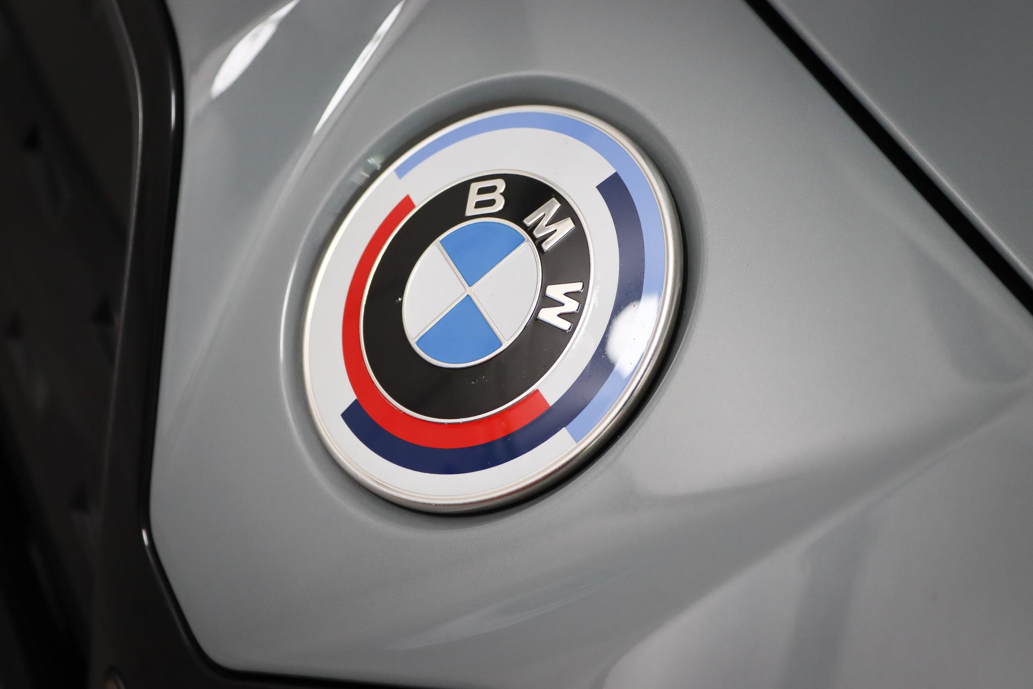 Foto van BMW I4 M50