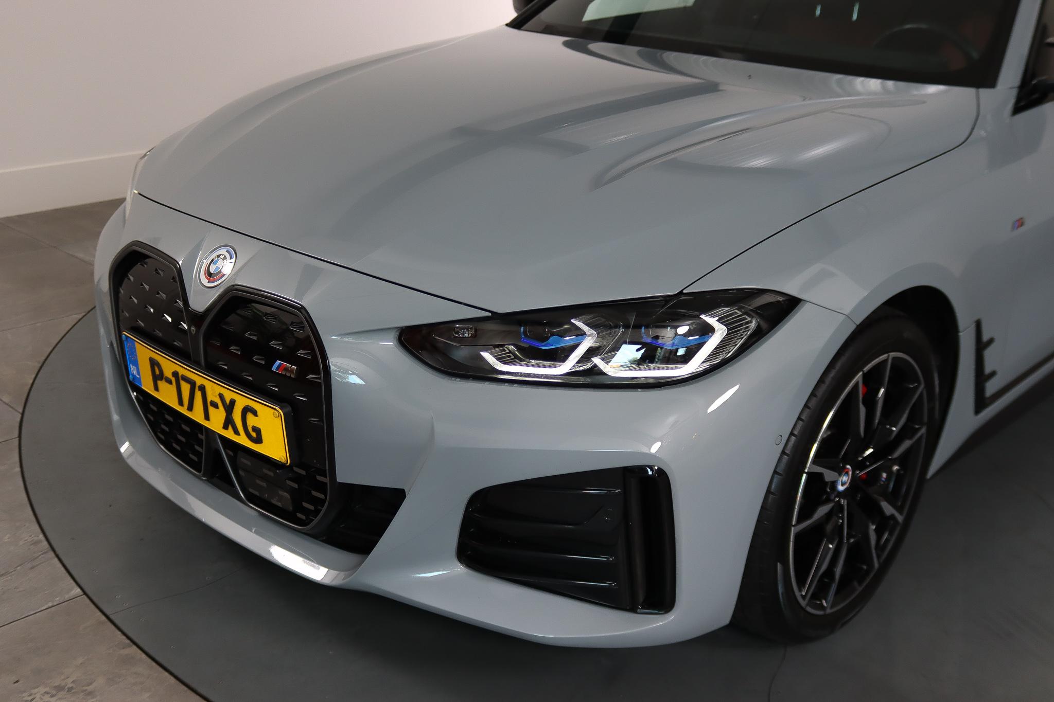 Foto van BMW I4 M50
