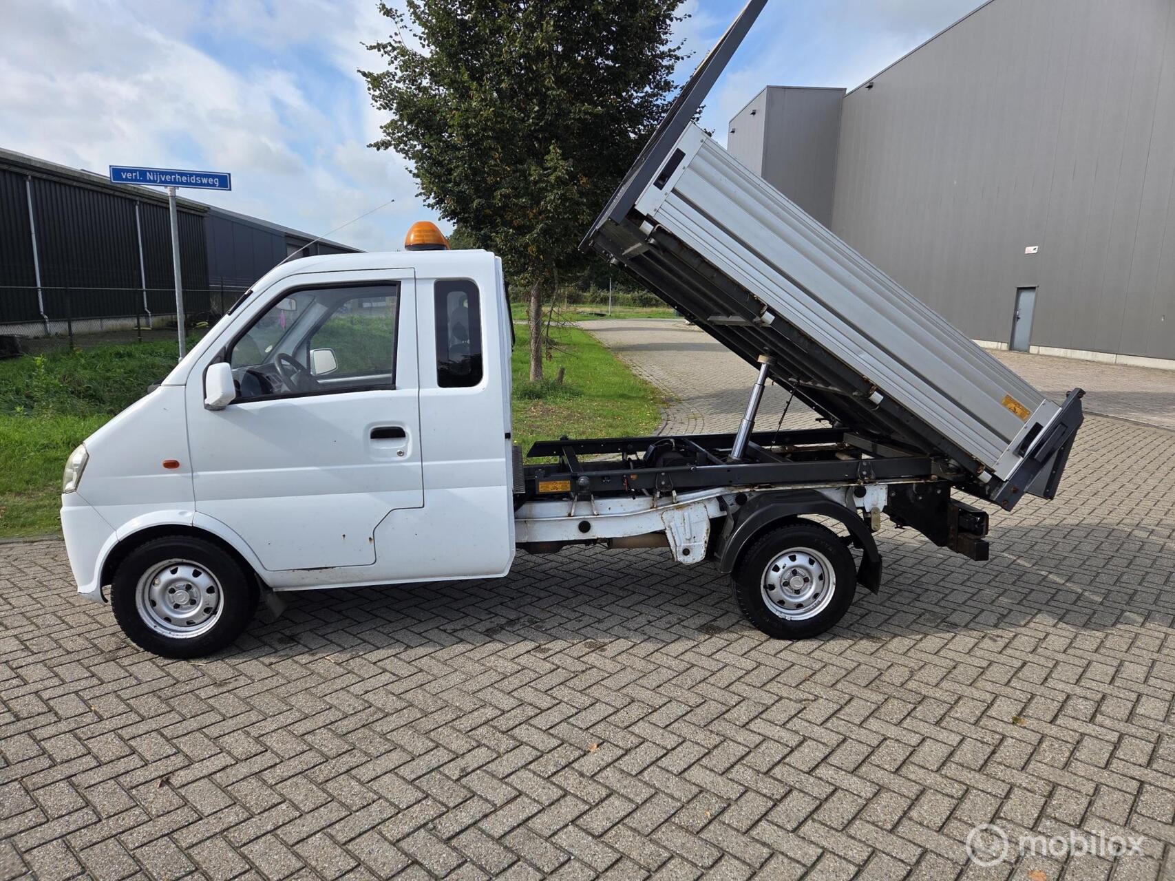 DFSK K01h K01H 1.3 Kipper 2016 - voorkant