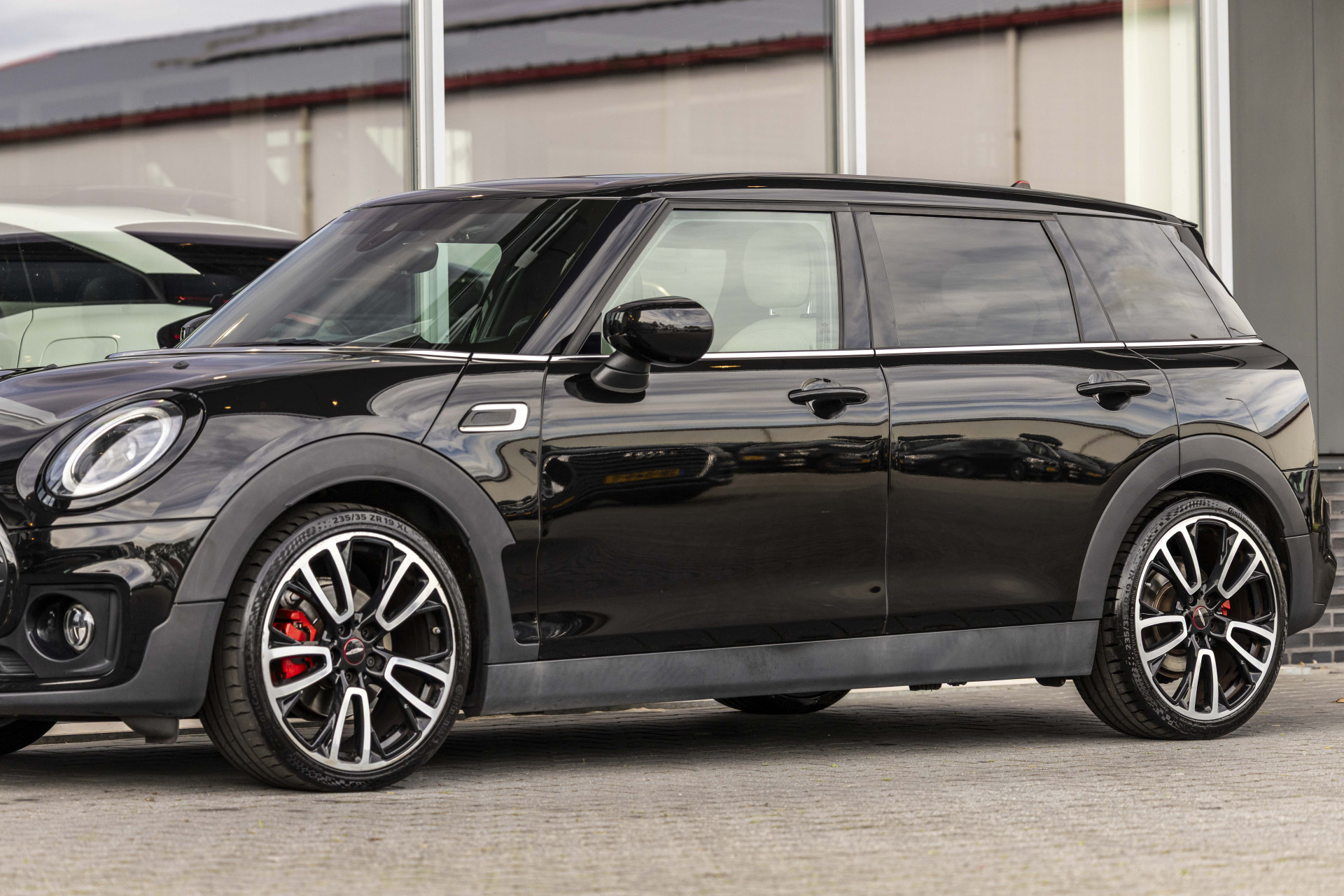 Foto van Mini Clubman Cooper