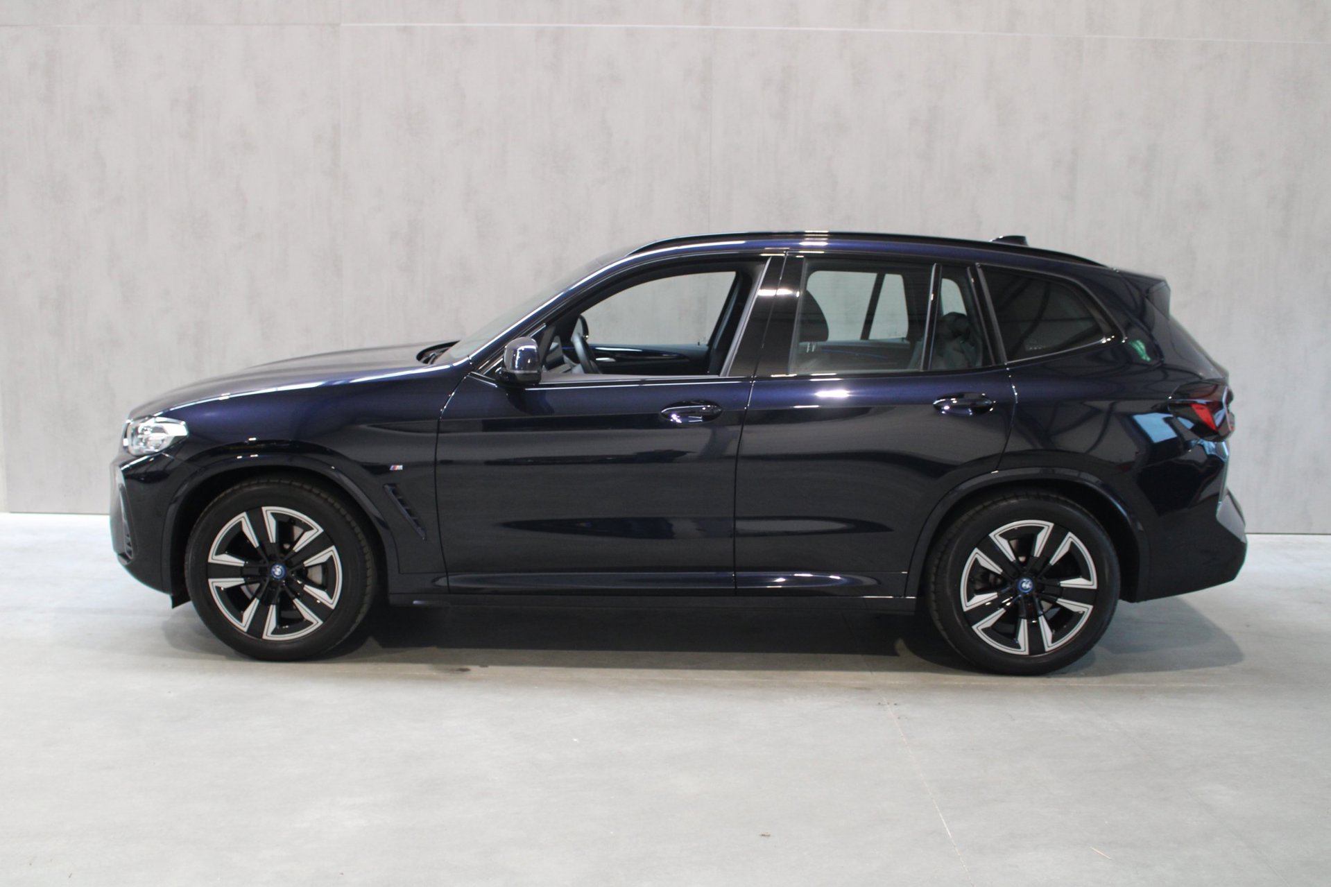 Foto van BMW Ix3