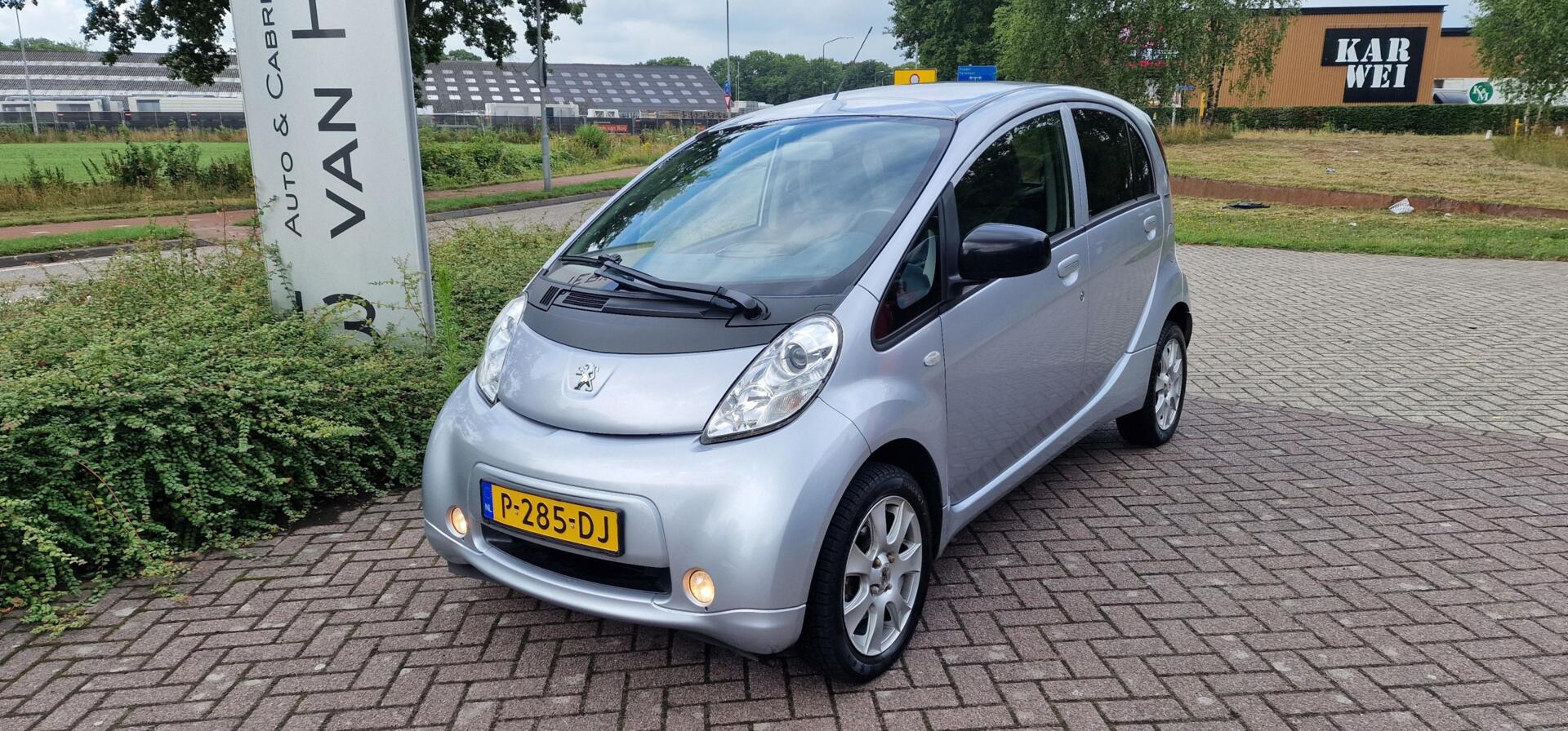 Foto van Peugeot Ion