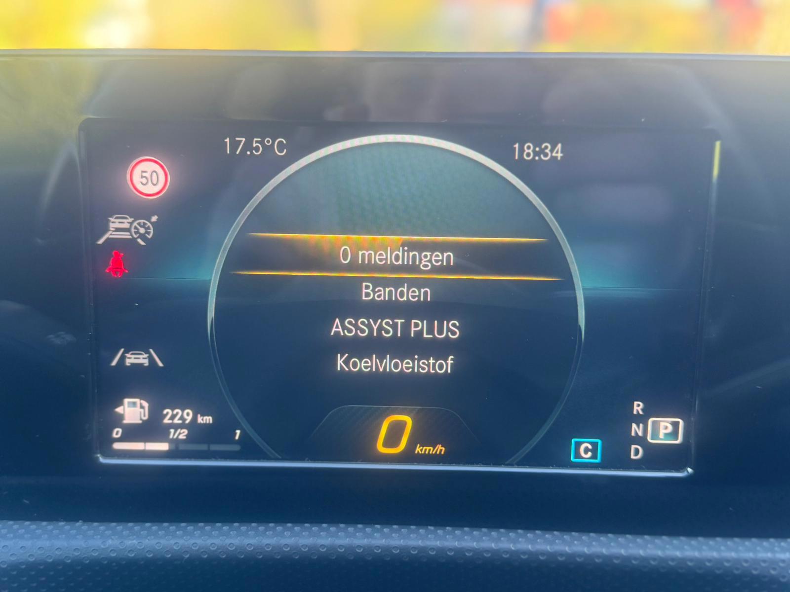 Foto van Mercedes-Benz A 200